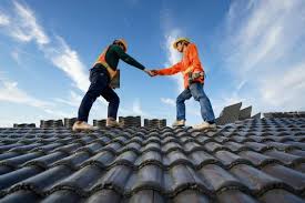 Fast & Reliable Emergency Roof Repairs in Arlington Heights, WA